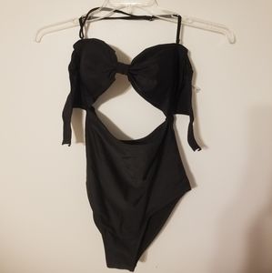 One piece bathing suit